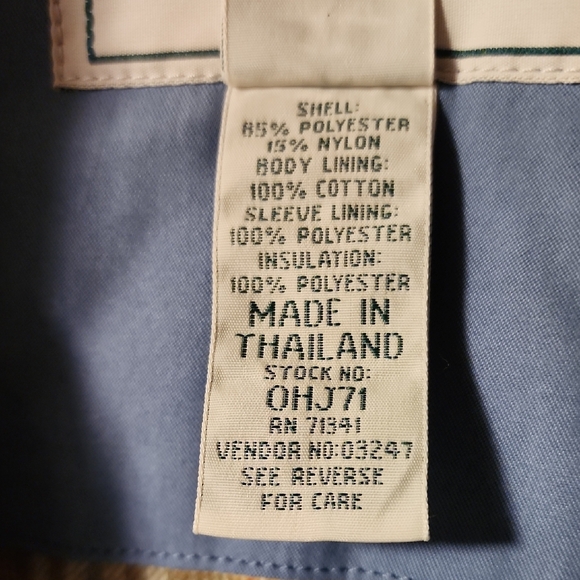 L.L. Bean Women's Lined Utility Jacket in Gore-Tex Primaloft Regular Medium - Picture 6 of 16